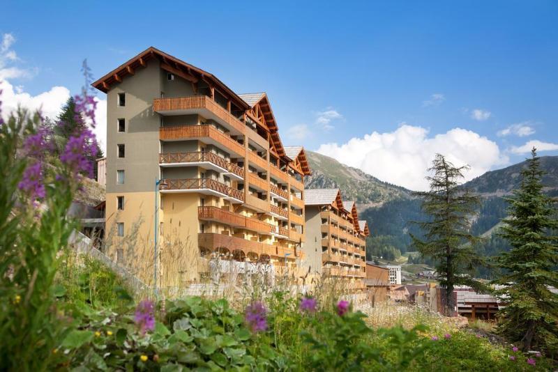 Residence C2A Les Terrasses D'Isola Ізола-2000 Екстер'єр фото